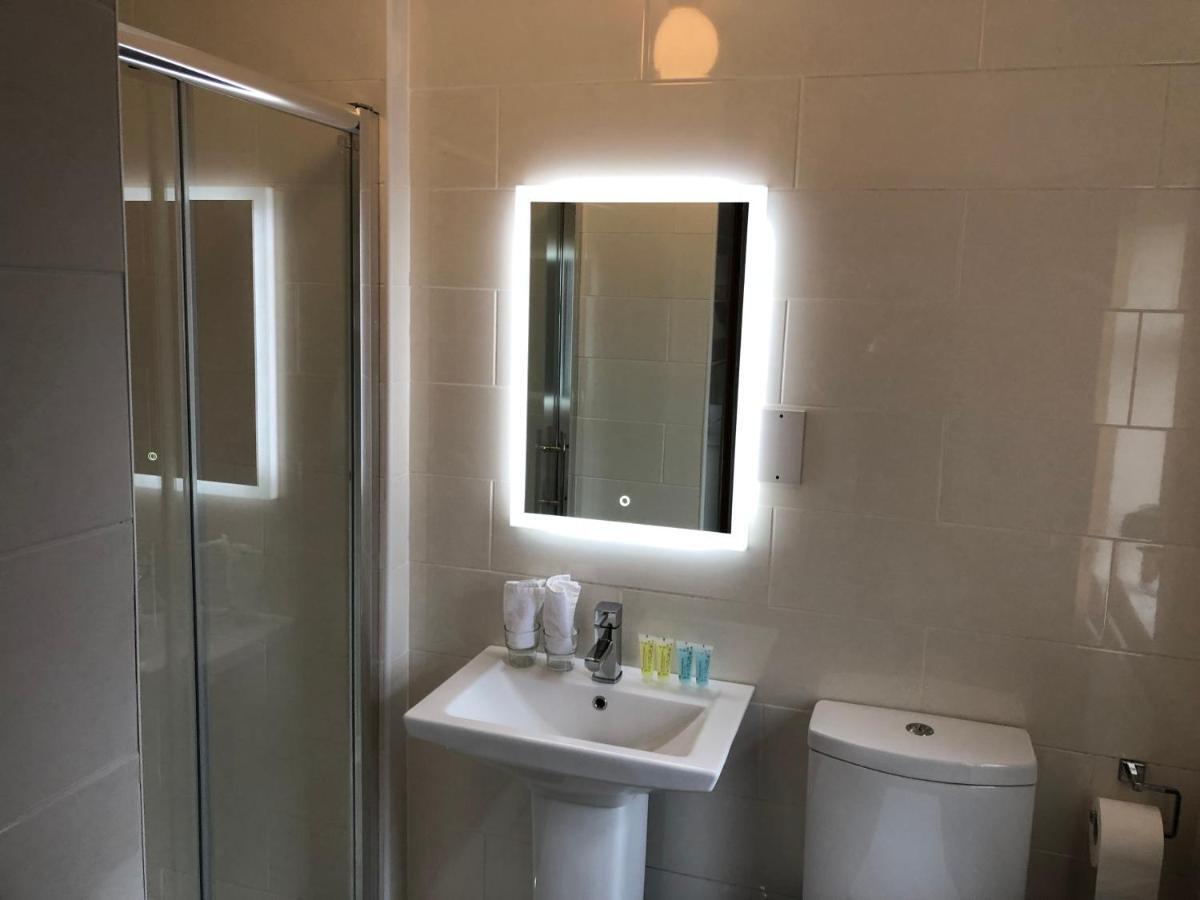 Tully'S Hotel Castlerea Ngoại thất bức ảnh
