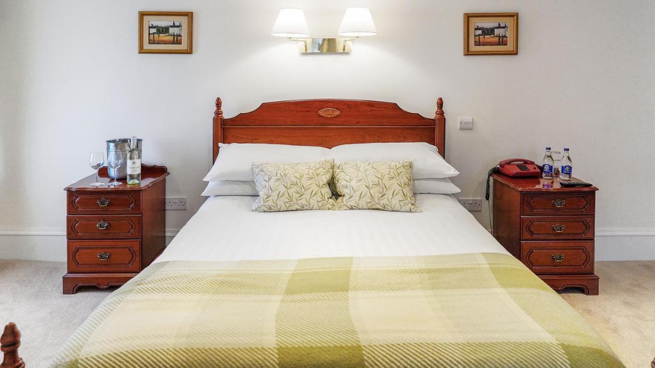 Tully'S Hotel Castlerea Ngoại thất bức ảnh